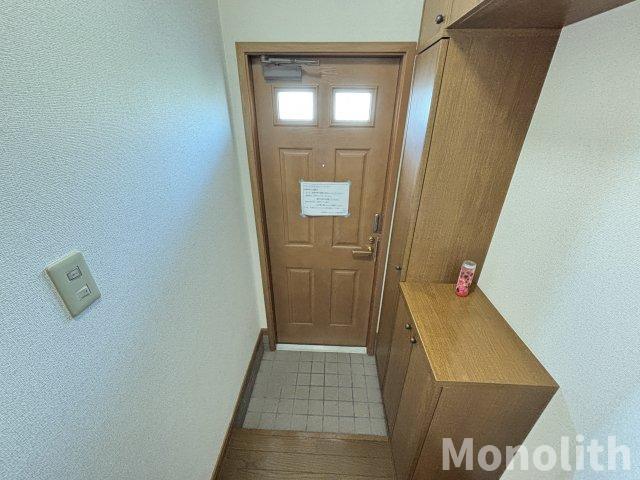 ぺリプエストⅠ番館の玄関