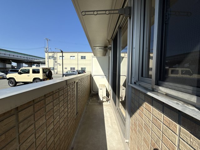 サンテ・レザンジュ　B棟のバルコニー