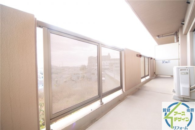 グレイスコートのバルコニー|※類似部屋