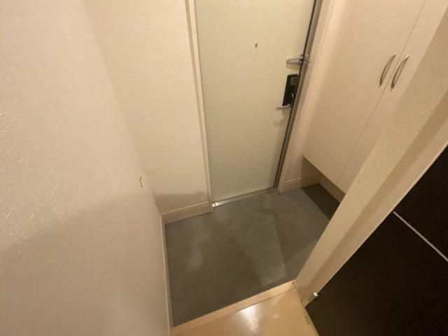 サンホーム富士の玄関