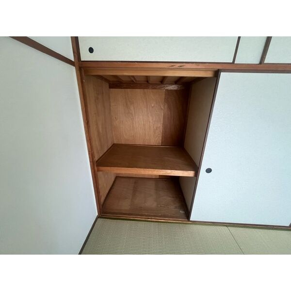 新多聞第2住宅106号棟の収納