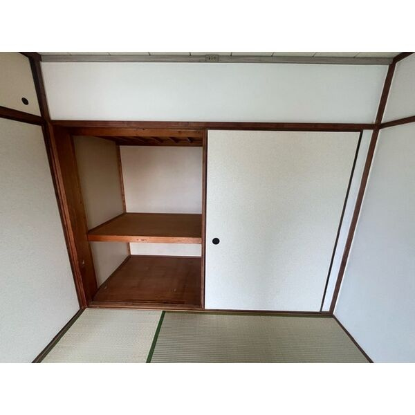 新多聞第2住宅106号棟の収納