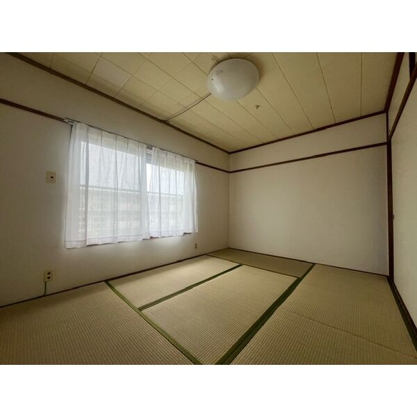 新多聞第2住宅106号棟の内装