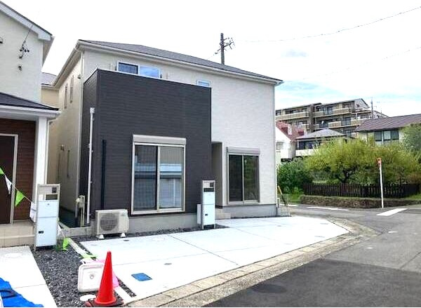 リナージュ春日井市白山町01のその他