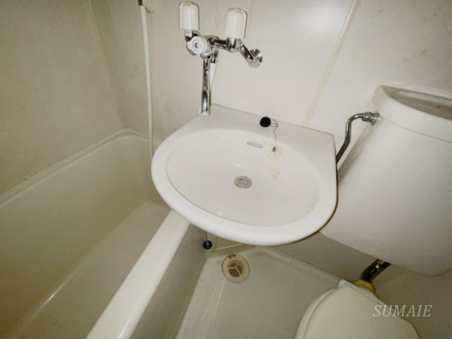 ルイーズビルの洗面所|洗面台です☆