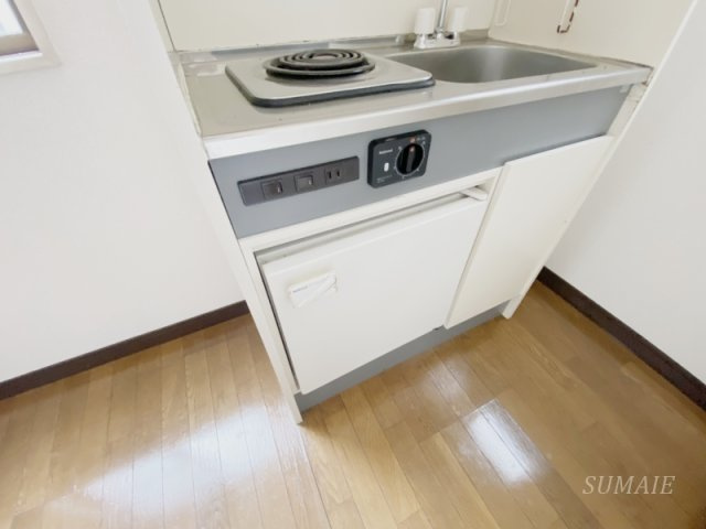 ルイーズビルのキッチン|ミニ冷蔵庫です☆