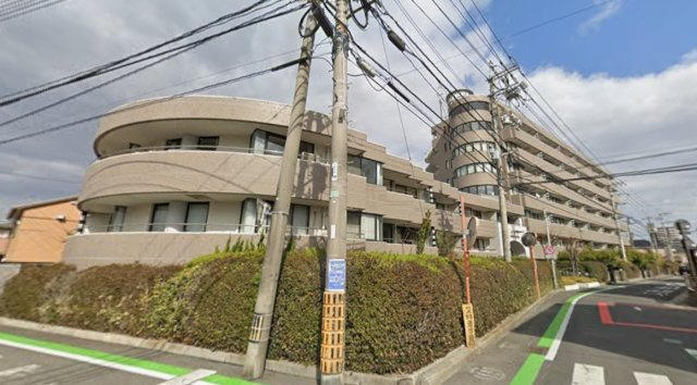 アルファステイツ泉田の外観