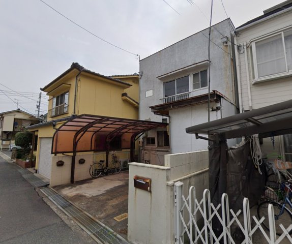 岡山市北区東古松南町2-4