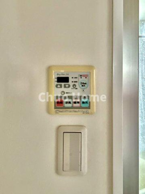 【内装】 | グランシティユーロレジデンス瑞江 | 【浴室乾燥機】暖房・冷風・換気・乾燥が可能です。毎日を快適に過ごせるうれしい機能が揃っています。雨の日の洗濯物も安心です。