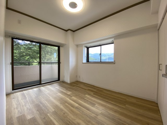 ダイアパレス湯河原郷の洋室|6帖