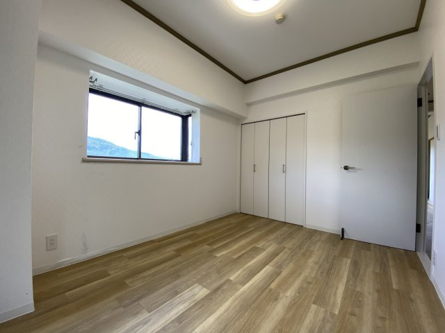 ダイアパレス湯河原郷の洋室|6帖