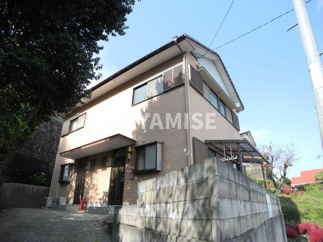 山上アパートの外観