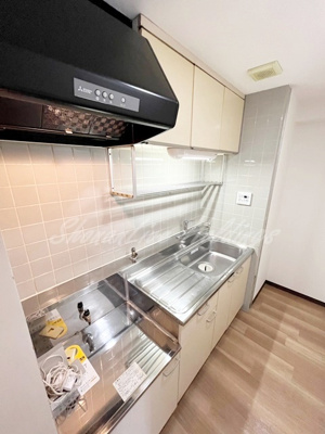 【キッチン】 | 鎧橋ビル | 清潔感のあるキッチン♪