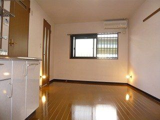 【居間・リビング】 | 京屋ハイツⅠ