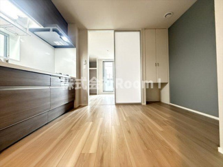 【居間・リビング】 | 【ペット共生】ＨＥＢＥＬ　ＭＡＩＳＯＮ　中野町・旭化成ヘーベルメゾンHEBEL HAUS | こちらのリビングで趣味の時間をお楽しみください