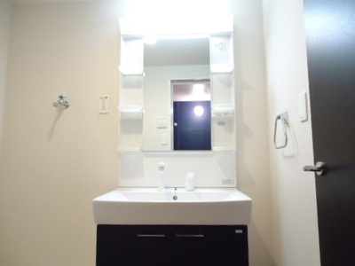 【洗面所】 | フィオリスタ　アンジェラ | 洗面