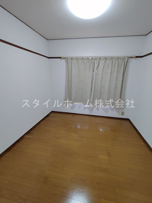 【居間・リビング】 | レジデンス東