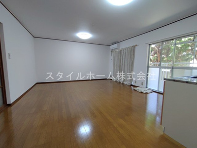 【居間・リビング】 | レジデンス東