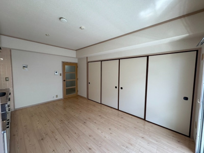 【居間・リビング】 | 宏栄ハイツ