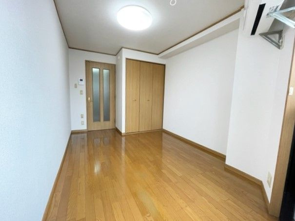 ヴァンテアンⅡの洋室