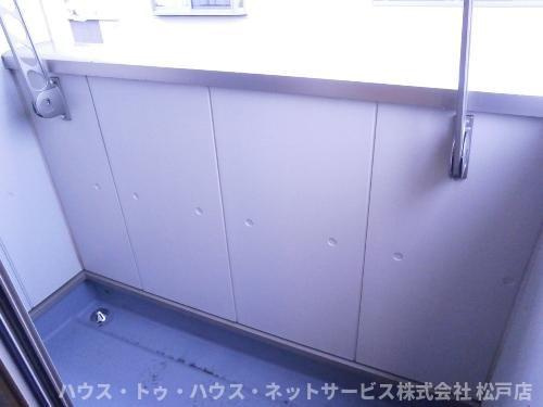 フォレストみのり台のバルコニー