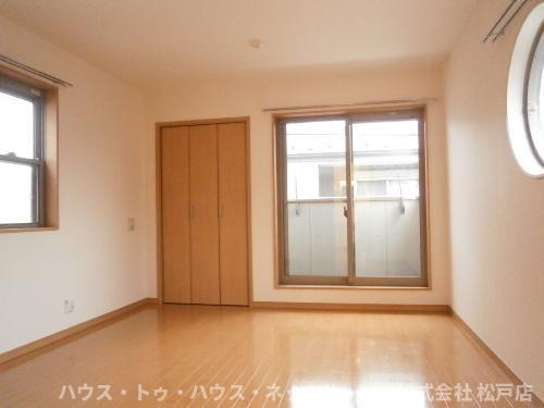 フォレストみのり台の居間・リビング