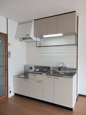 【キッチン】 | ビュー・セジュール | モスバーガーさんまで1200m