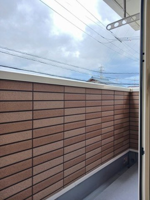 【バルコニー】 | フラワー松崎 | 陽当たり良好なバルコニーです