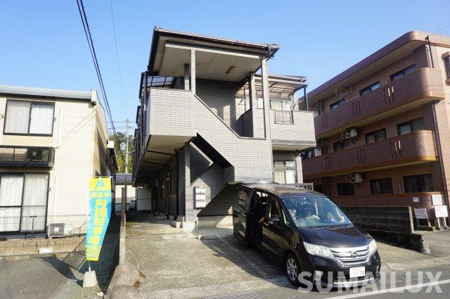 熊本市北区弓削６丁目のアパートの駐車場
