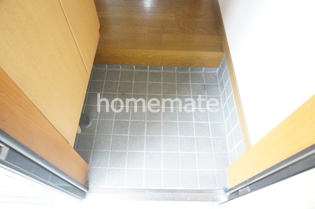 熊本市北区弓削６丁目のアパートの玄関