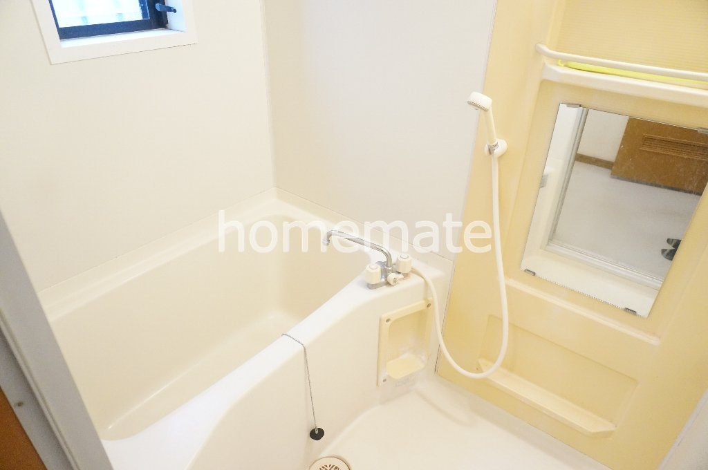 熊本市北区弓削６丁目のアパートの浴室