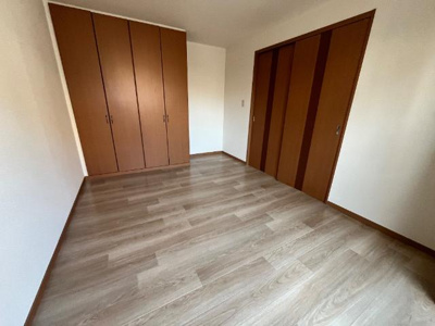 【寝室】 | ビア・ラッテア | 南洋室