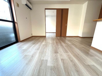 【居間・リビング】 | ビア・ラッテア | リビングから洋室