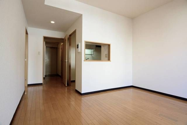 メゾン・ド・ヴィレ日本橋茅場町の居間・リビング