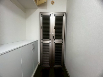 【玄関】 | 近鉄南港ガーデンハイツ24号棟