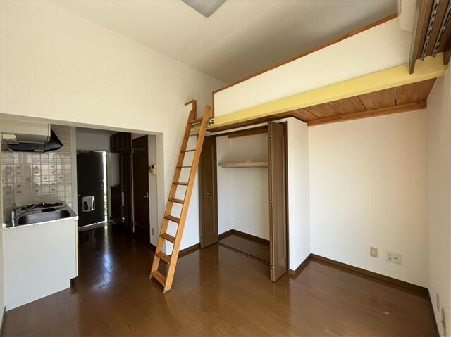 サン・スリージェの居間・リビング