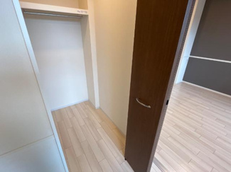 【玄関】 | コンテント | ウォークインクローゼット（イメージ）