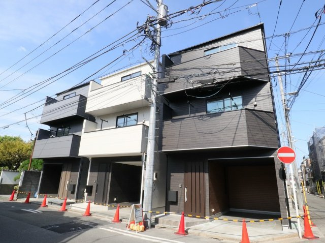 ♪弊社売主仲介手数料無料　新築戸建　3号棟（川崎区池上新町2丁目）全3棟の外観