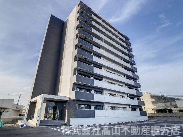 レジェンド直方二番館の外観