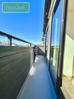 【バルコニー】 | 並列２台駐車　パントリー　WIクローク付き　全2棟　A号棟　南大野 | 販売現地