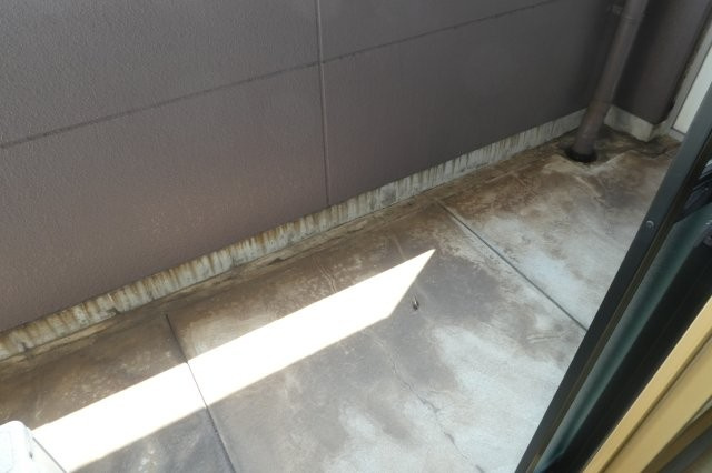 サンコート窪津のバルコニー