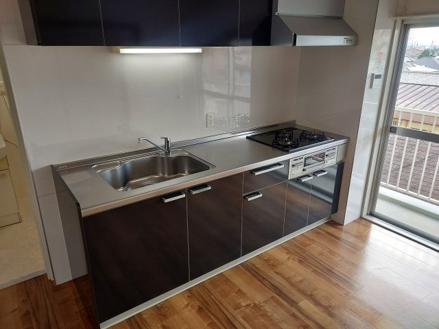 ロジェ宝塚のバルコニー|西側バルコニー