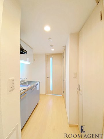 レジディア久屋大通の玄関