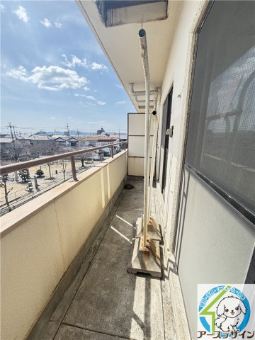 山崎ビルのバルコニー