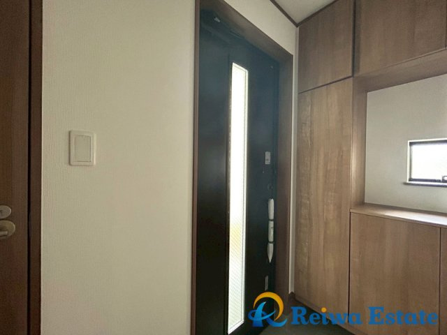 新築戸建　茅ヶ崎市東海岸南4丁目の玄関