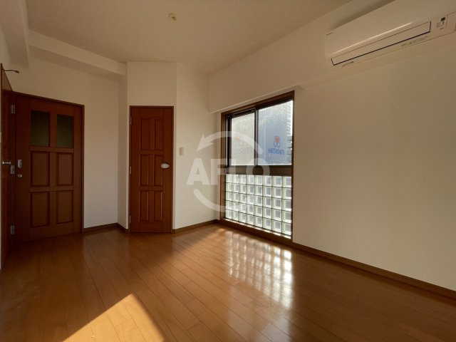 エステムプラザ梅田WEST　上福島小学校区の洋室|エステムプラザ梅田WEST　洋室