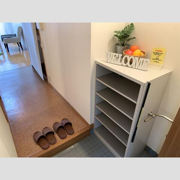 モンテメール学園前の玄関