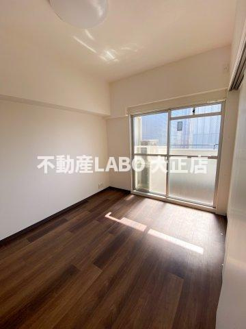 テン・フォーティの洋室