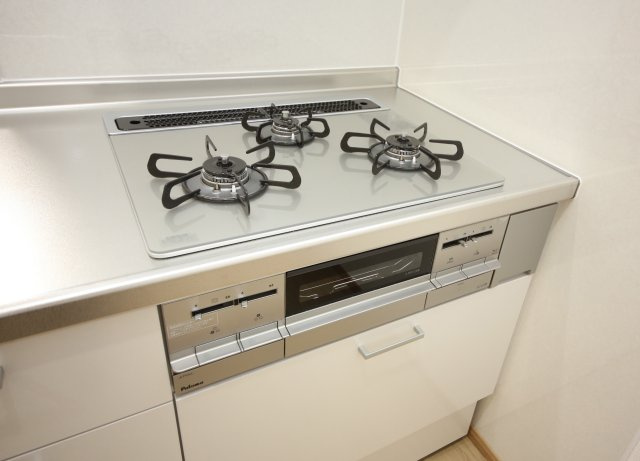 メゾン村建のキッチン