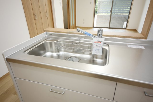 メゾン村建のキッチン
